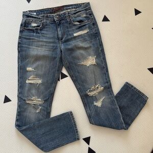 Joe’s Jeans Slouched Slim Distressed Jeans Size 27